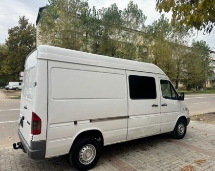Белый Мерседес Sprinter, объемом двигателя 2.2 л и пробегом 450 тыс. км за 3200 $, фото 6 на Automoto.ua