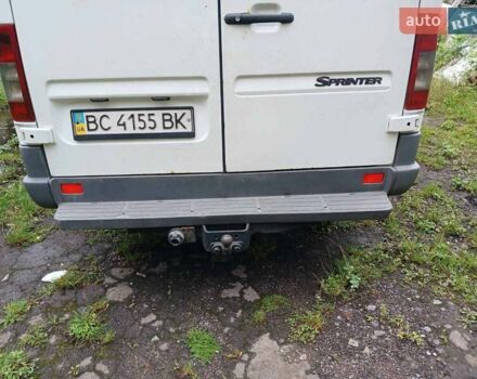 Белый Мерседес Sprinter, объемом двигателя 2.2 л и пробегом 660 тыс. км за 8650 $, фото 5 на Automoto.ua