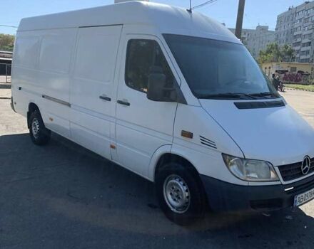 Белый Мерседес Sprinter, объемом двигателя 0 л и пробегом 660 тыс. км за 13600 $, фото 1 на Automoto.ua