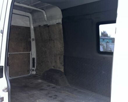 Белый Мерседес Sprinter, объемом двигателя 2.1 л и пробегом 393 тыс. км за 7800 $, фото 6 на Automoto.ua
