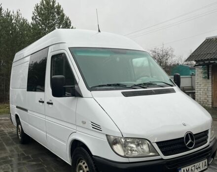 Белый Мерседес Sprinter, объемом двигателя 2.1 л и пробегом 393 тыс. км за 7800 $, фото 1 на Automoto.ua