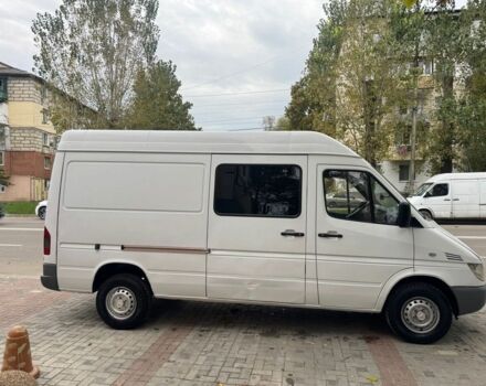 Белый Мерседес Sprinter, объемом двигателя 2.2 л и пробегом 450 тыс. км за 3200 $, фото 5 на Automoto.ua