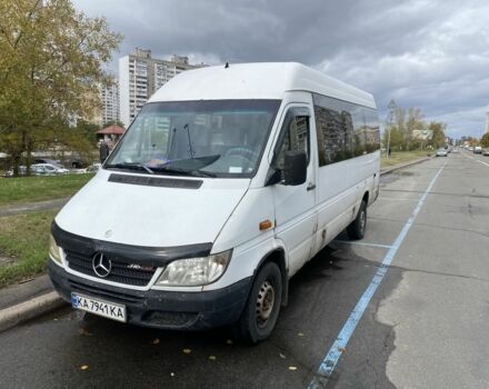 Белый Мерседес Sprinter, объемом двигателя 2.7 л и пробегом 550 тыс. км за 5800 $, фото 2 на Automoto.ua