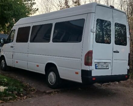 Белый Мерседес Sprinter, объемом двигателя 2 л и пробегом 640 тыс. км за 10500 $, фото 2 на Automoto.ua