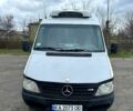 Белый Мерседес Sprinter, объемом двигателя 2.2 л и пробегом 421 тыс. км за 8900 $, фото 1 на Automoto.ua