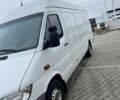 Белый Мерседес Sprinter, объемом двигателя 2.15 л и пробегом 301 тыс. км за 9500 $, фото 8 на Automoto.ua