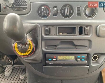 Белый Мерседес Sprinter, объемом двигателя 2.69 л и пробегом 500 тыс. км за 13000 $, фото 9 на Automoto.ua