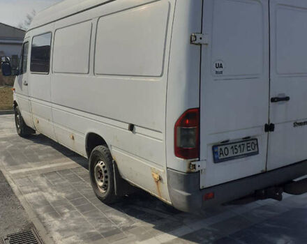 Белый Мерседес Sprinter, объемом двигателя 2.2 л и пробегом 513 тыс. км за 5350 $, фото 5 на Automoto.ua