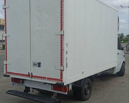 Белый Мерседес Sprinter, объемом двигателя 2.69 л и пробегом 485 тыс. км за 10950 $, фото 6 на Automoto.ua
