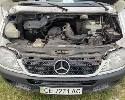 Белый Мерседес Sprinter, объемом двигателя 2.7 л и пробегом 777 тыс. км за 12000 $, фото 7 на Automoto.ua