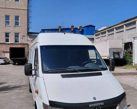 Білий Мерседес Sprinter, об'ємом двигуна 2.2 л та пробігом 600 тис. км за 8500 $, фото 1 на Automoto.ua