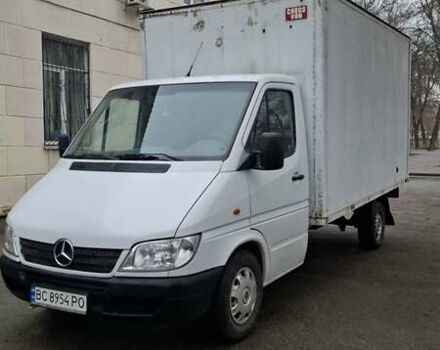 Белый Мерседес Sprinter, объемом двигателя 2.69 л и пробегом 370 тыс. км за 7500 $, фото 1 на Automoto.ua