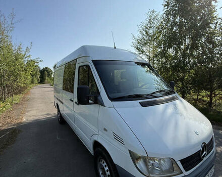 Белый Мерседес Sprinter, объемом двигателя 2.15 л и пробегом 573 тыс. км за 12500 $, фото 28 на Automoto.ua