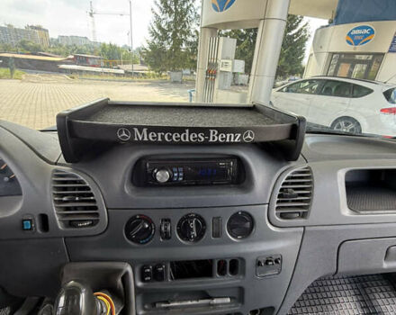 Белый Мерседес Sprinter, объемом двигателя 2.15 л и пробегом 931 тыс. км за 7400 $, фото 21 на Automoto.ua