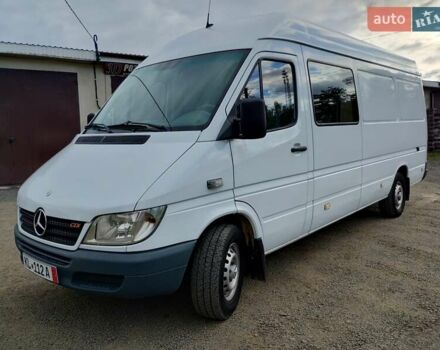 Белый Мерседес Sprinter, объемом двигателя 2.7 л и пробегом 357 тыс. км за 14550 $, фото 13 на Automoto.ua