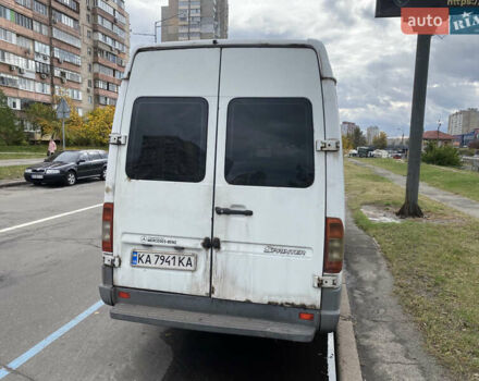 Белый Мерседес Sprinter, объемом двигателя 2.69 л и пробегом 550 тыс. км за 5800 $, фото 6 на Automoto.ua