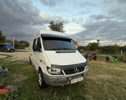 Білий Мерседес Sprinter, об'ємом двигуна 2.15 л та пробігом 500 тис. км за 10000 $, фото 1 на Automoto.ua