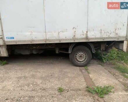 Белый Мерседес Sprinter, объемом двигателя 2.15 л и пробегом 200 тыс. км за 6500 $, фото 1 на Automoto.ua