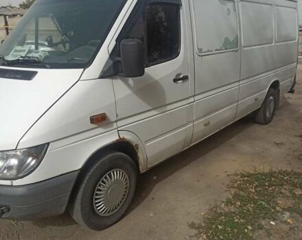 Белый Мерседес Sprinter, объемом двигателя 2.2 л и пробегом 400 тыс. км за 7000 $, фото 14 на Automoto.ua