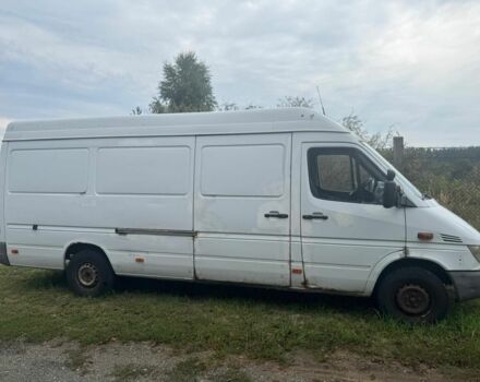 Мерседес Sprinter 2004 у Києві на Automoto.ua Білий Мерседес Sprinter, об'ємом двигуна 2.1 л та пробігом 10 тис. км за 6500 $, фото 2 на Automoto.ua