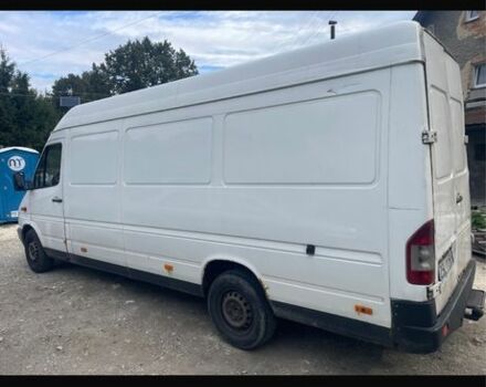 Білий Мерседес Sprinter, об'ємом двигуна 2.2 л та пробігом 500 тис. км за 3700 $, фото 1 на Automoto.ua