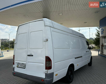 Белый Мерседес Sprinter, объемом двигателя 2.15 л и пробегом 480 тыс. км за 7999 $, фото 8 на Automoto.ua