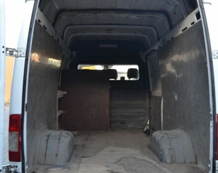 Белый Мерседес Sprinter, объемом двигателя 2.3 л и пробегом 600 тыс. км за 7000 $, фото 2 на Automoto.ua