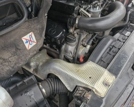 Білий Мерседес Sprinter, об'ємом двигуна 2.1 л та пробігом 411 тис. км за 12500 $, фото 5 на Automoto.ua