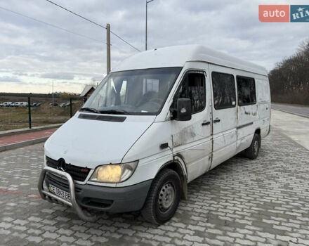 Белый Мерседес Sprinter, объемом двигателя 2.2 л и пробегом 200 тыс. км за 6750 $, фото 7 на Automoto.ua