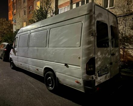 Белый Мерседес Sprinter, объемом двигателя 2.1 л и пробегом 400 тыс. км за 8700 $, фото 1 на Automoto.ua
