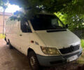 Белый Мерседес Sprinter, объемом двигателя 2.2 л и пробегом 420 тыс. км за 6000 $, фото 1 на Automoto.ua
