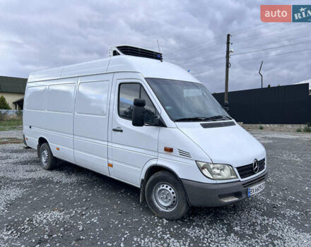 Белый Мерседес Sprinter, объемом двигателя 0 л и пробегом 480 тыс. км за 13900 $, фото 5 на Automoto.ua