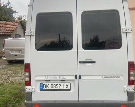 Білий Мерседес Sprinter, об'ємом двигуна 2.1 л та пробігом 180 тис. км за 15000 $, фото 7 на Automoto.ua