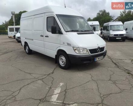 Белый Мерседес Sprinter, объемом двигателя 0 л и пробегом 298 тыс. км за 17500 $, фото 1 на Automoto.ua
