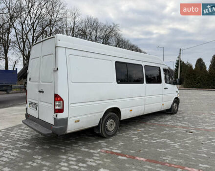 Белый Мерседес Sprinter, объемом двигателя 2.2 л и пробегом 200 тыс. км за 6750 $, фото 9 на Automoto.ua