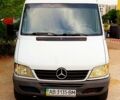 Белый Мерседес Sprinter, объемом двигателя 2.1 л и пробегом 370 тыс. км за 8200 $, фото 1 на Automoto.ua