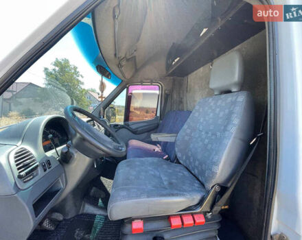 Білий Мерседес Sprinter, об'ємом двигуна 2.7 л та пробігом 596 тис. км за 16500 $, фото 6 на Automoto.ua
