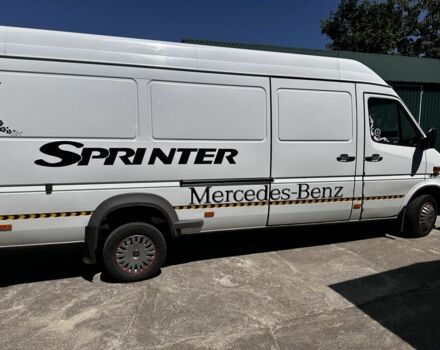 Белый Мерседес Sprinter, объемом двигателя 2.7 л и пробегом 273 тыс. км за 18000 $, фото 3 на Automoto.ua
