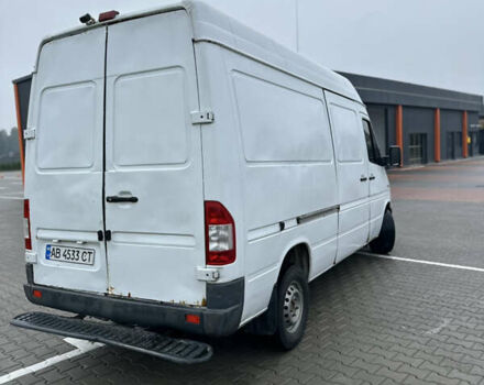 Белый Мерседес Sprinter, объемом двигателя 2.15 л и пробегом 650 тыс. км за 4950 $, фото 7 на Automoto.ua