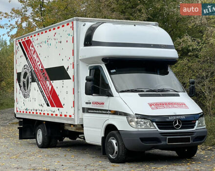 Белый Мерседес Sprinter, объемом двигателя 2.7 л и пробегом 430 тыс. км за 13500 $, фото 33 на Automoto.ua