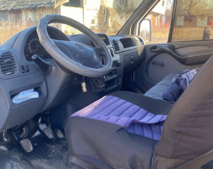 Белый Мерседес Sprinter, объемом двигателя 2.15 л и пробегом 450 тыс. км за 6000 $, фото 5 на Automoto.ua