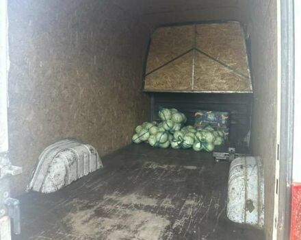 Белый Мерседес Sprinter, объемом двигателя 0 л и пробегом 586 тыс. км за 10500 $, фото 2 на Automoto.ua