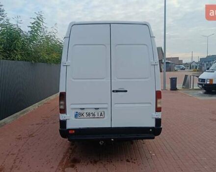 Белый Мерседес Sprinter, объемом двигателя 2.69 л и пробегом 630 тыс. км за 10000 $, фото 5 на Automoto.ua