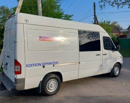 Белый Мерседес Sprinter, объемом двигателя 2.2 л и пробегом 301 тыс. км за 10600 $, фото 48 на Automoto.ua