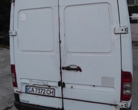 Белый Мерседес Sprinter, объемом двигателя 2.1 л и пробегом 400 тыс. км за 8000 $, фото 7 на Automoto.ua
