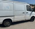 Белый Мерседес Sprinter, объемом двигателя 2.2 л и пробегом 400 тыс. км за 3000 $, фото 1 на Automoto.ua