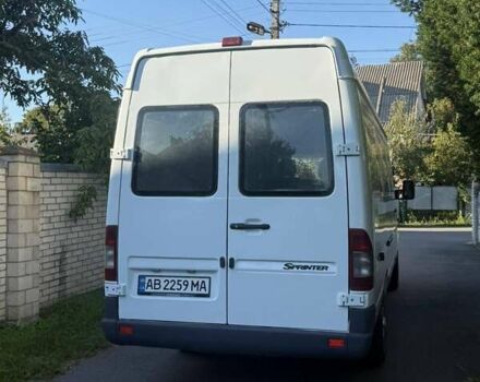 Белый Мерседес Sprinter, объемом двигателя 2.15 л и пробегом 534 тыс. км за 10900 $, фото 15 на Automoto.ua