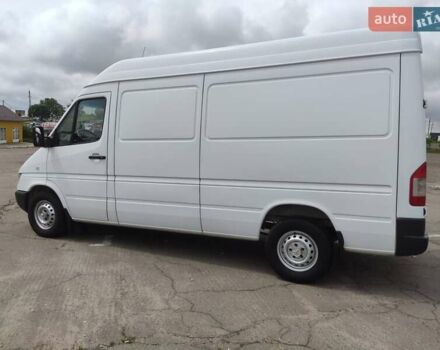 Белый Мерседес Sprinter, объемом двигателя 0 л и пробегом 298 тыс. км за 17500 $, фото 51 на Automoto.ua