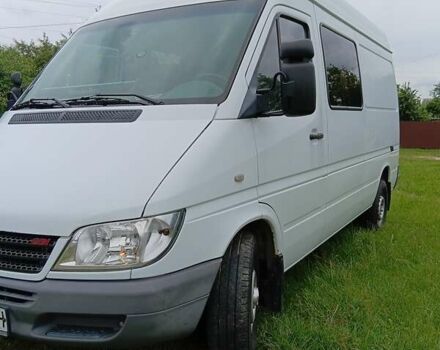 Белый Мерседес Sprinter, объемом двигателя 0 л и пробегом 665 тыс. км за 9704 $, фото 1 на Automoto.ua