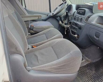 Белый Мерседес Sprinter, объемом двигателя 2.69 л и пробегом 630 тыс. км за 10000 $, фото 16 на Automoto.ua